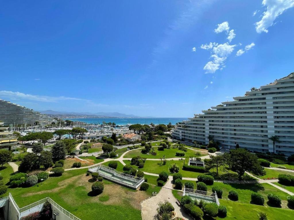 T2 Climatise Vue Mer 11Eme Etage Avec Acces Plages Villeneuve-Loubet Extérieur photo