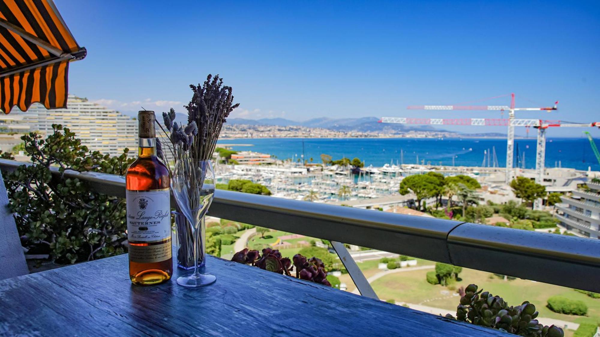 T2 Climatise Vue Mer 11Eme Etage Avec Acces Plages Villeneuve-Loubet Extérieur photo